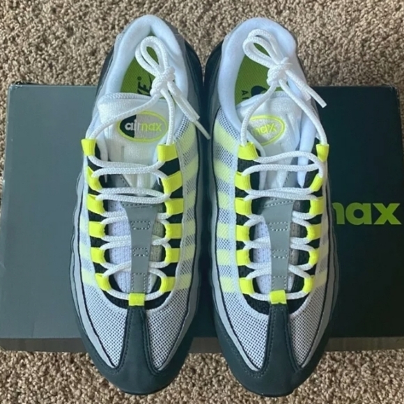 Nike Air Max 95 (2020) - Picture 3 of 4